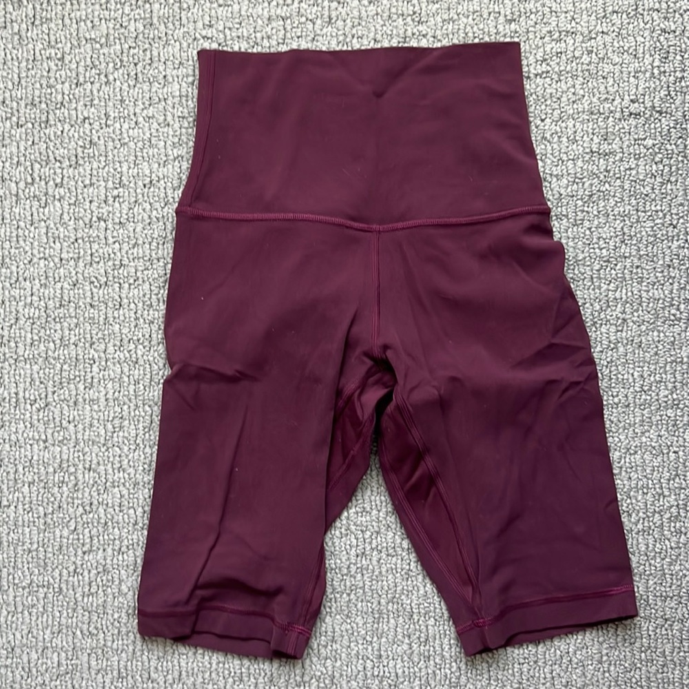 Align bike shorts 8” size 4